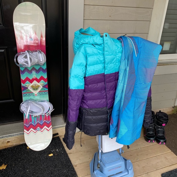 Womens Snowboard Bundle - Picture 13 of 16